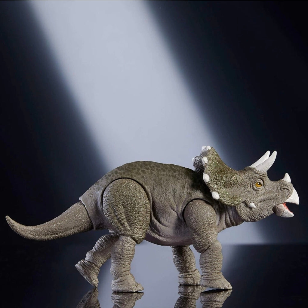 Jurassic World Hammond Collection Juvenile Triceratops Action Figure - Mattel